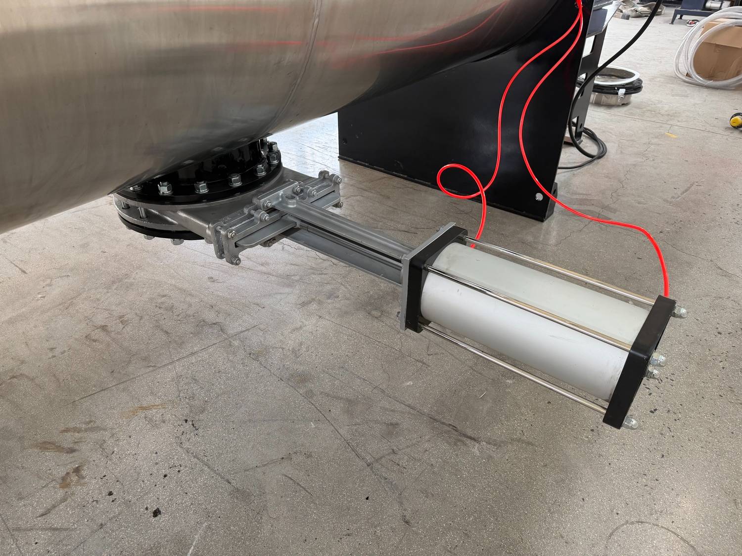 Ribbon-Mixer-for-Minerals-Lime-Powder (8) Ribbon-Mixer-for-Minerals-Lime-Powder (8)