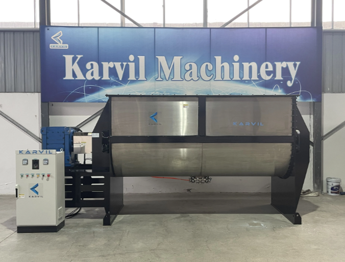 Horizontal Ribbon Mixer.png