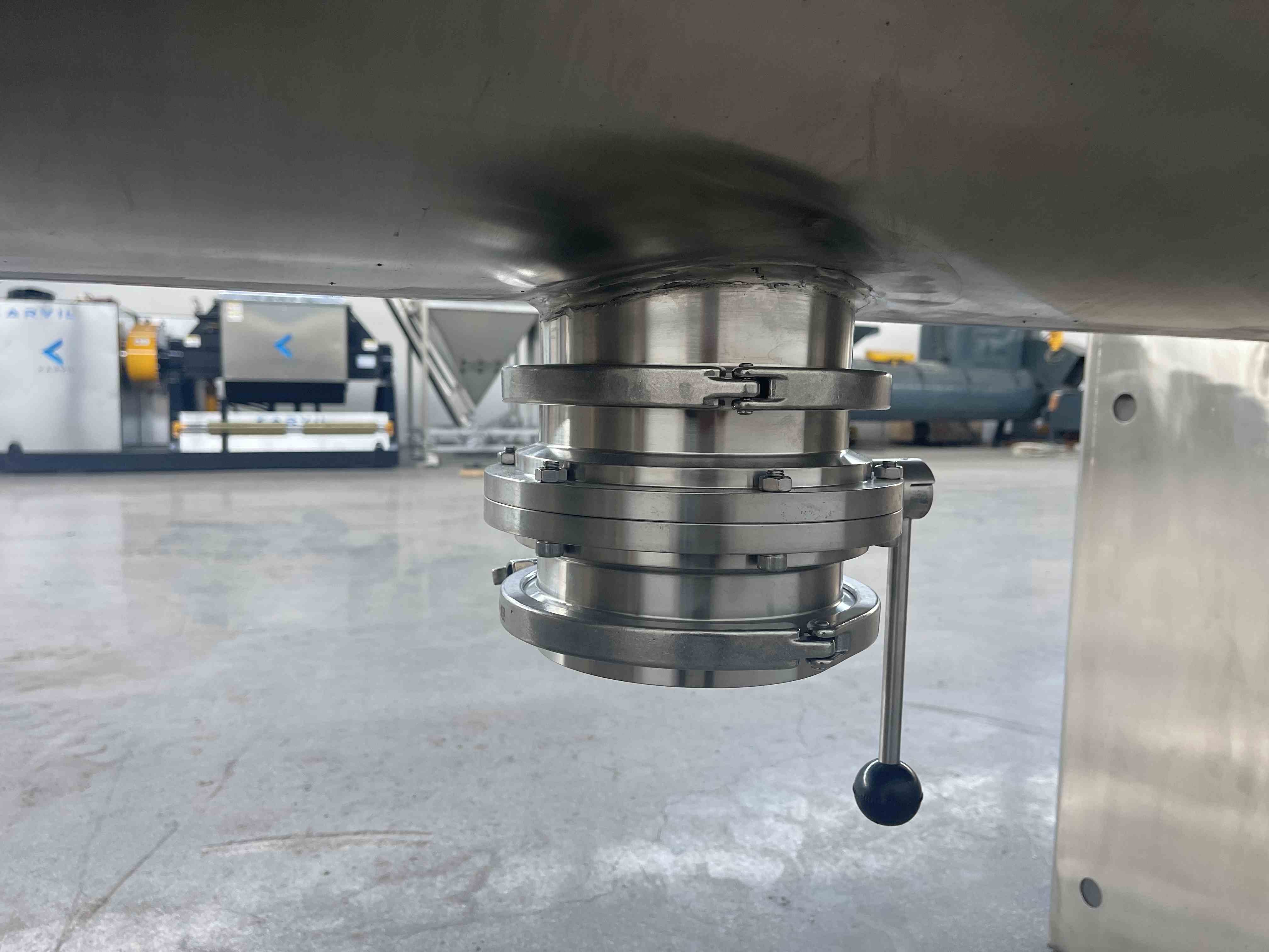 Stainless-Steel-Ribbon-Blender (4)