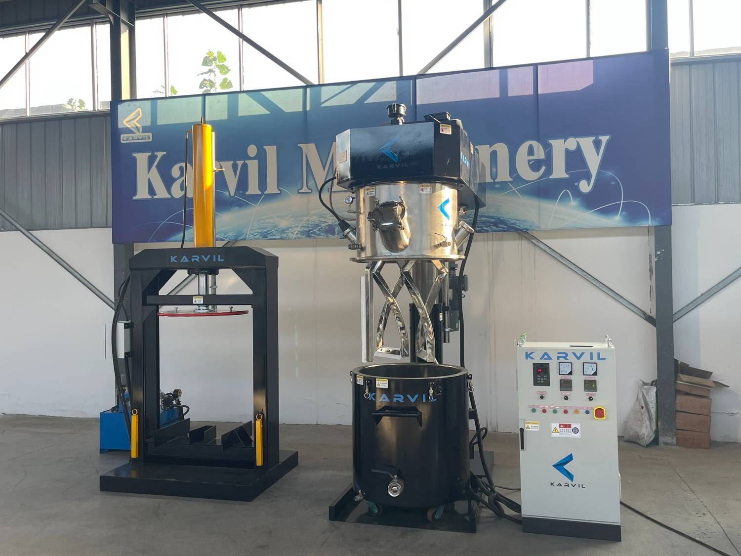 Shipping: 300L Composite Propellant Planetary Mixer