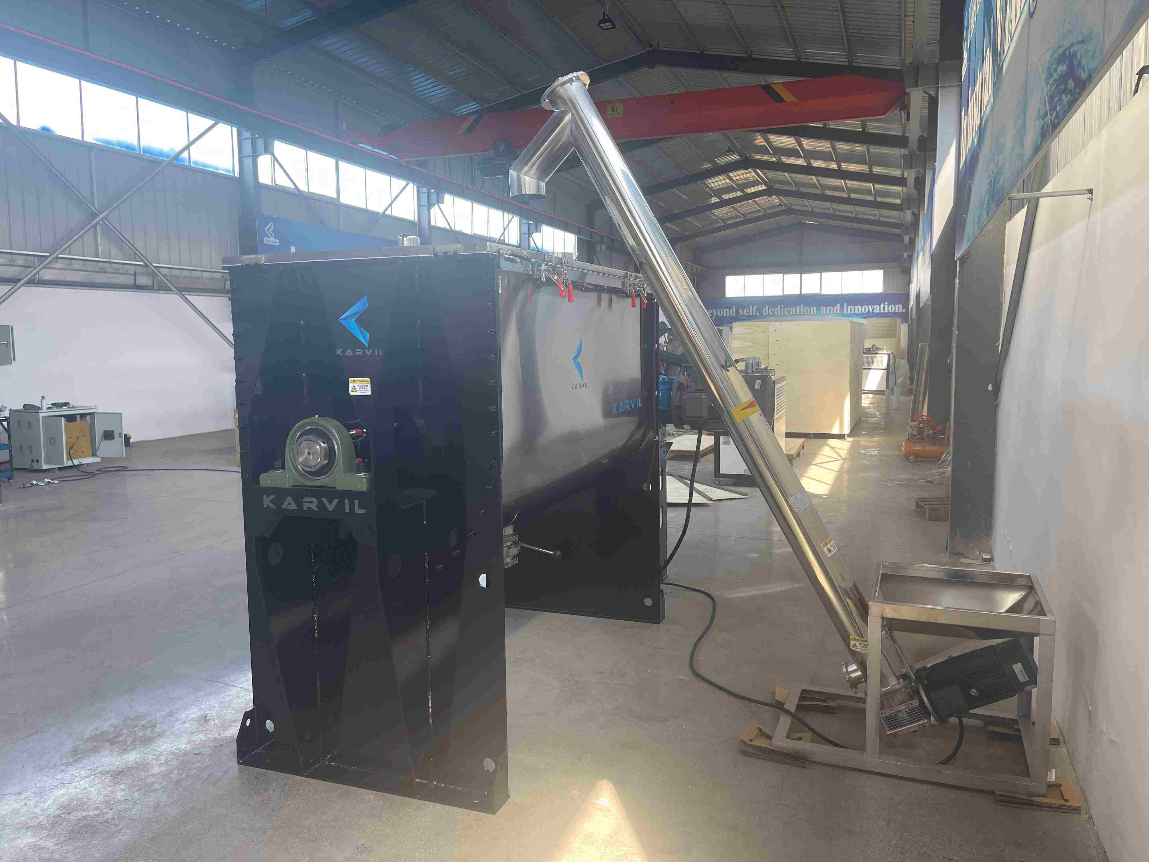 Ribbon-Blender-for-Food-Powder (3)