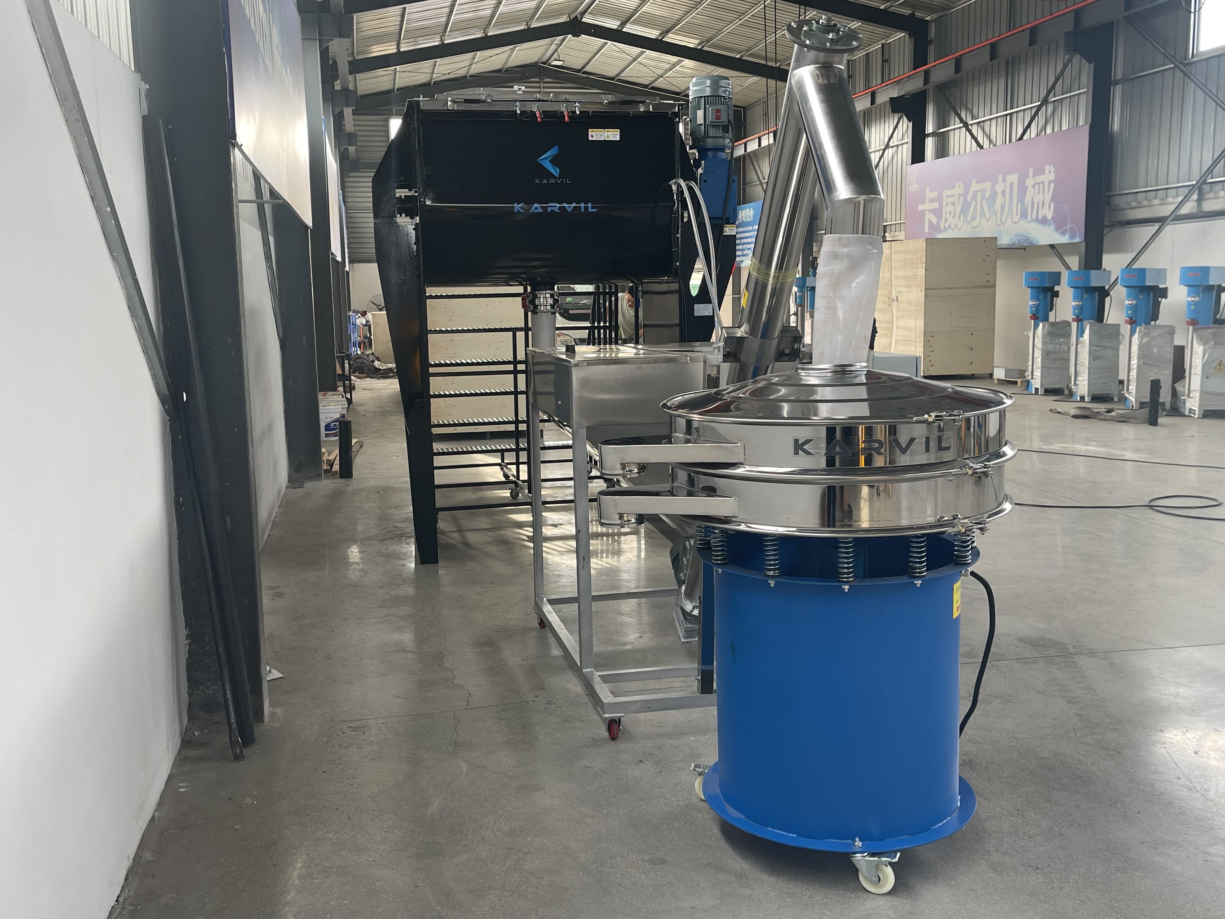 1000L-Horizontal-Ribbon-System-with-Screw Conveyor