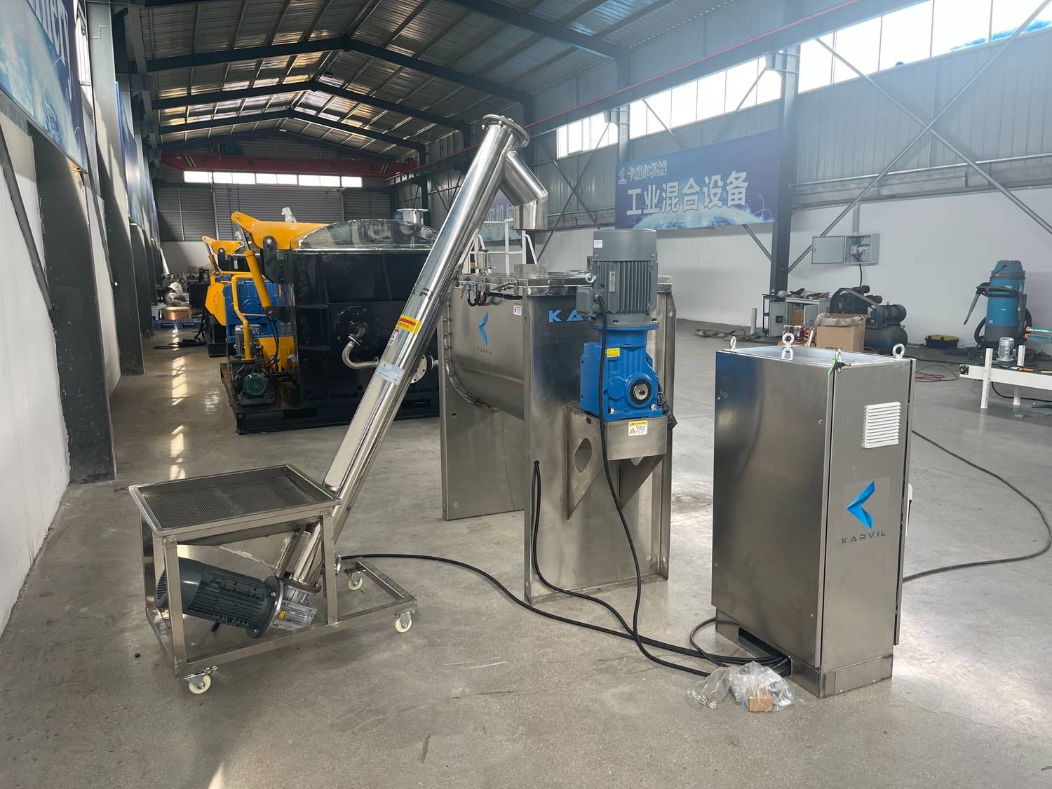 bd694b4836a77dc22f7bbf34e27ecc99-min