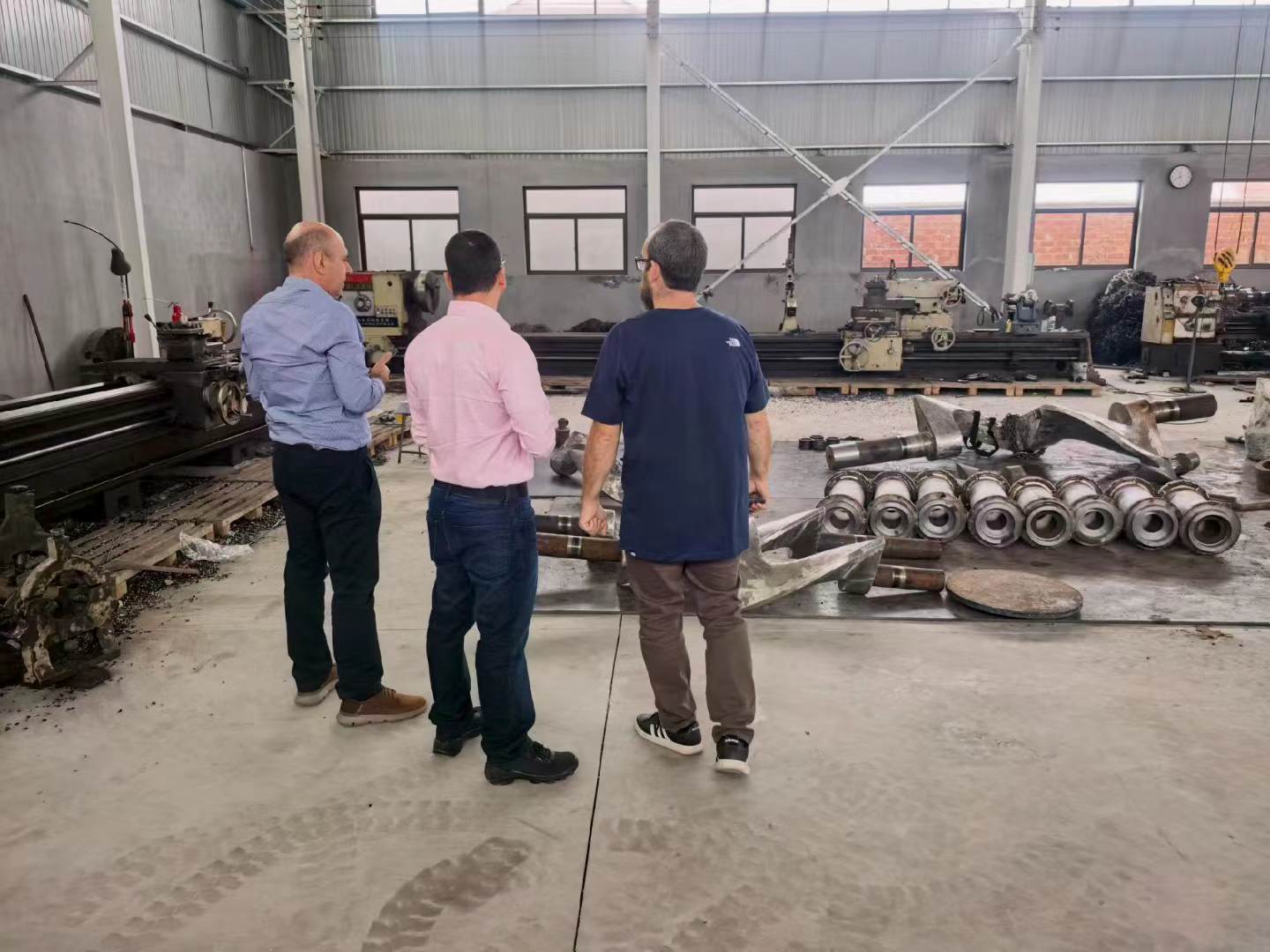 Brazilian Customer Visits Karvil Machinery to Explore Sigma Kneader Mixer Solutions (3).jpg