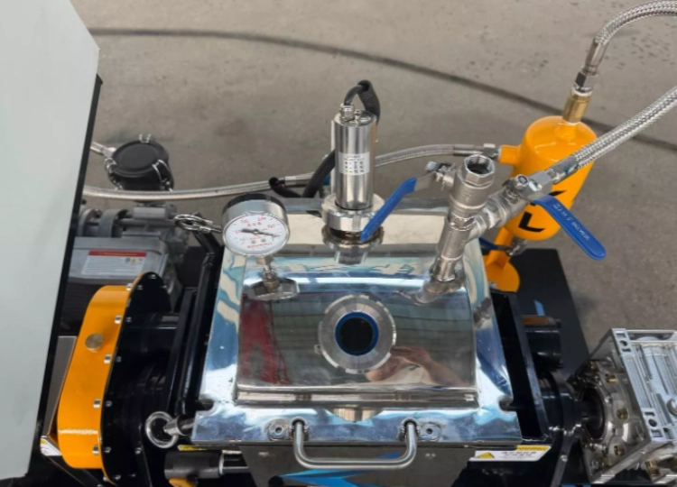 Lab Vacuum Sigma Kneader.webp