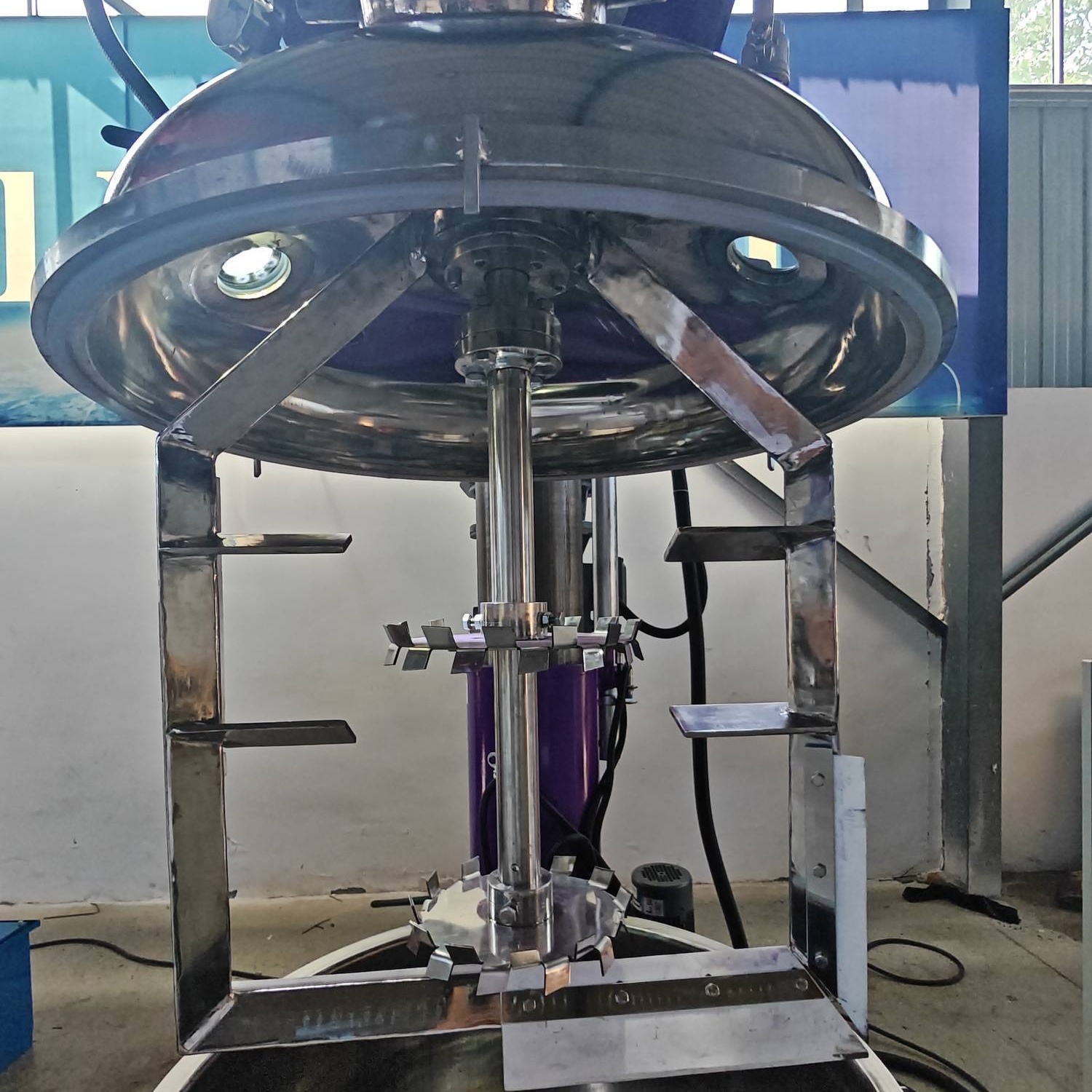 250L-Vacuum -Multi-Function- Mixer- for- Waterproof- Coatings (10)_副本.jpg