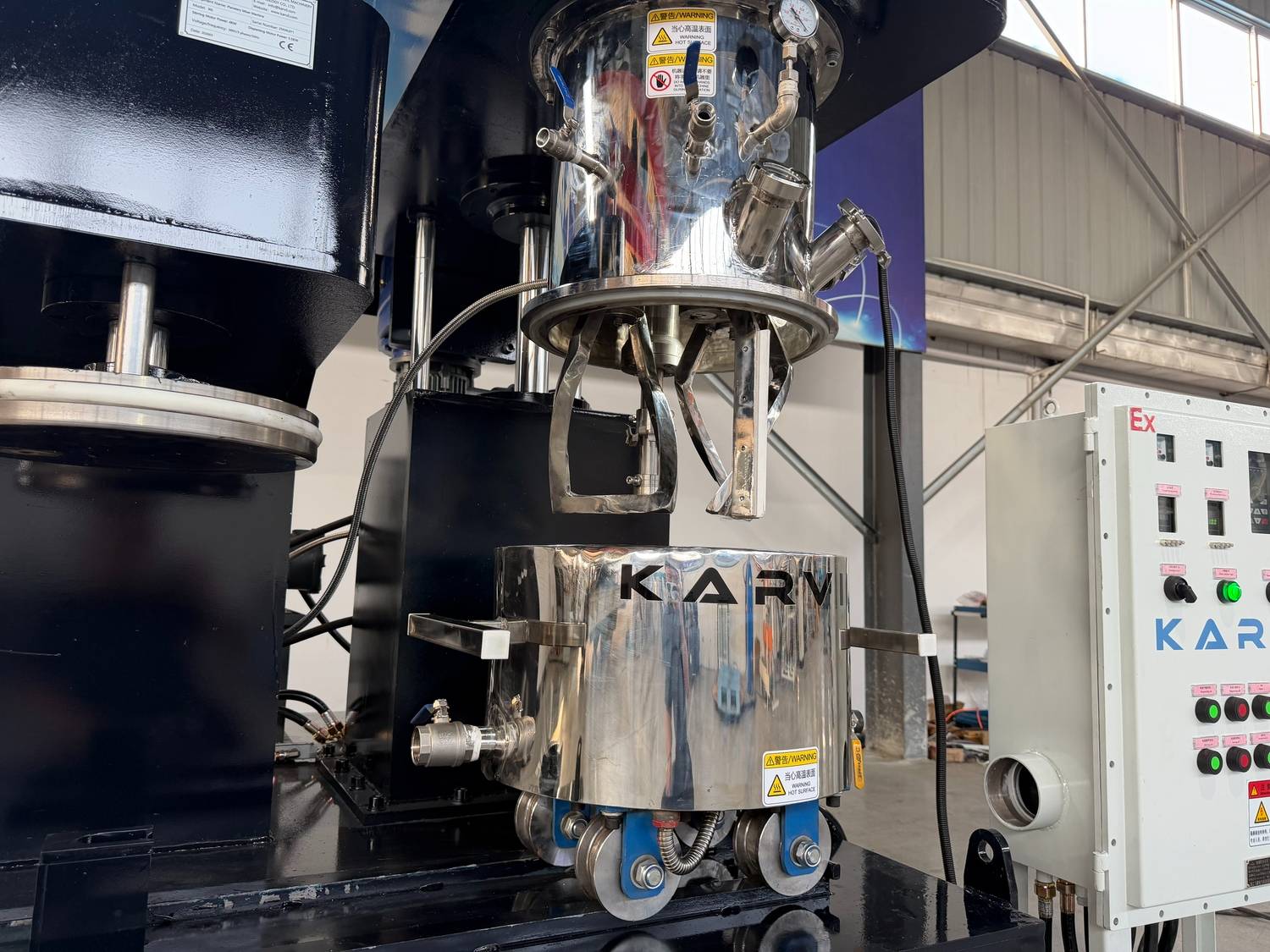 Explosion-Proof Vacuum Planetary Mixer (5)