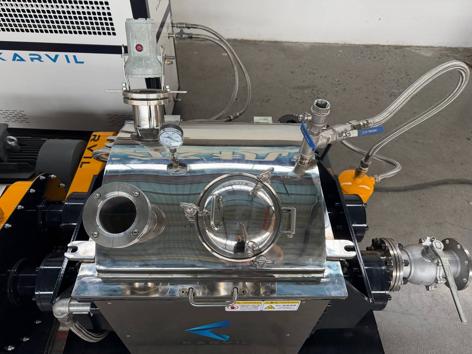 Vacuum-Sigma -Kneader-with-Extruder-Discharge (1).jpg