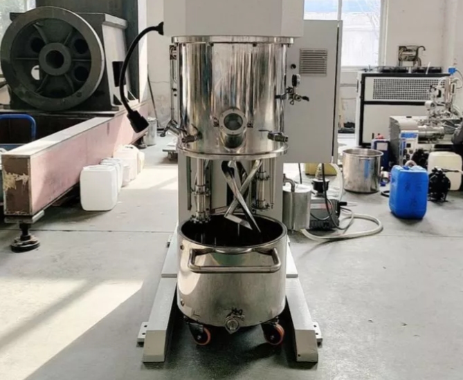Industrial Planetary Mixer.jpg